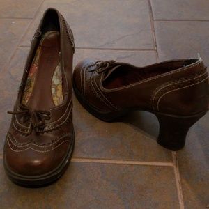 Size 9.5 cute dress pumps